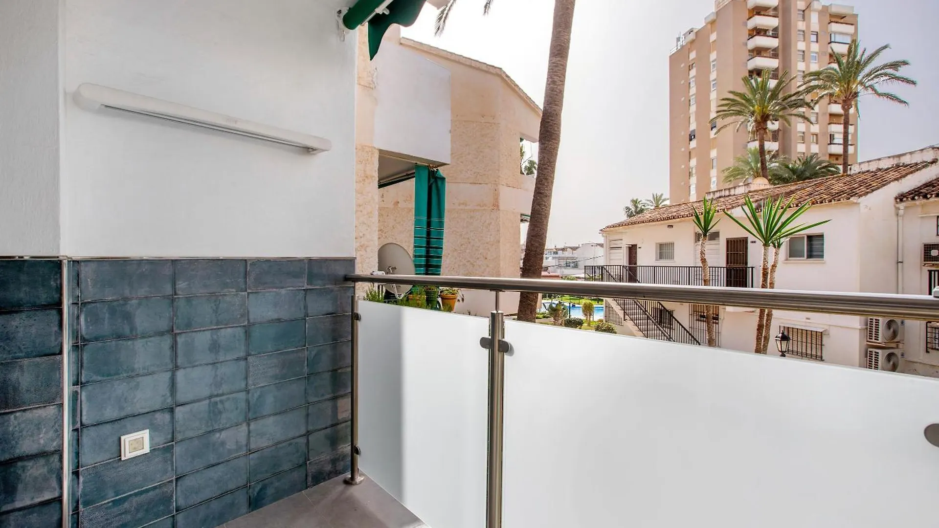 Piso En Carihuela Apartment Torremolinos