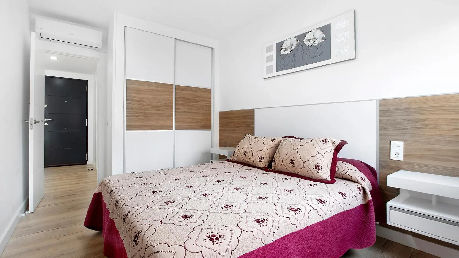 Piso En Carihuela Apartment Torremolinos Spain
