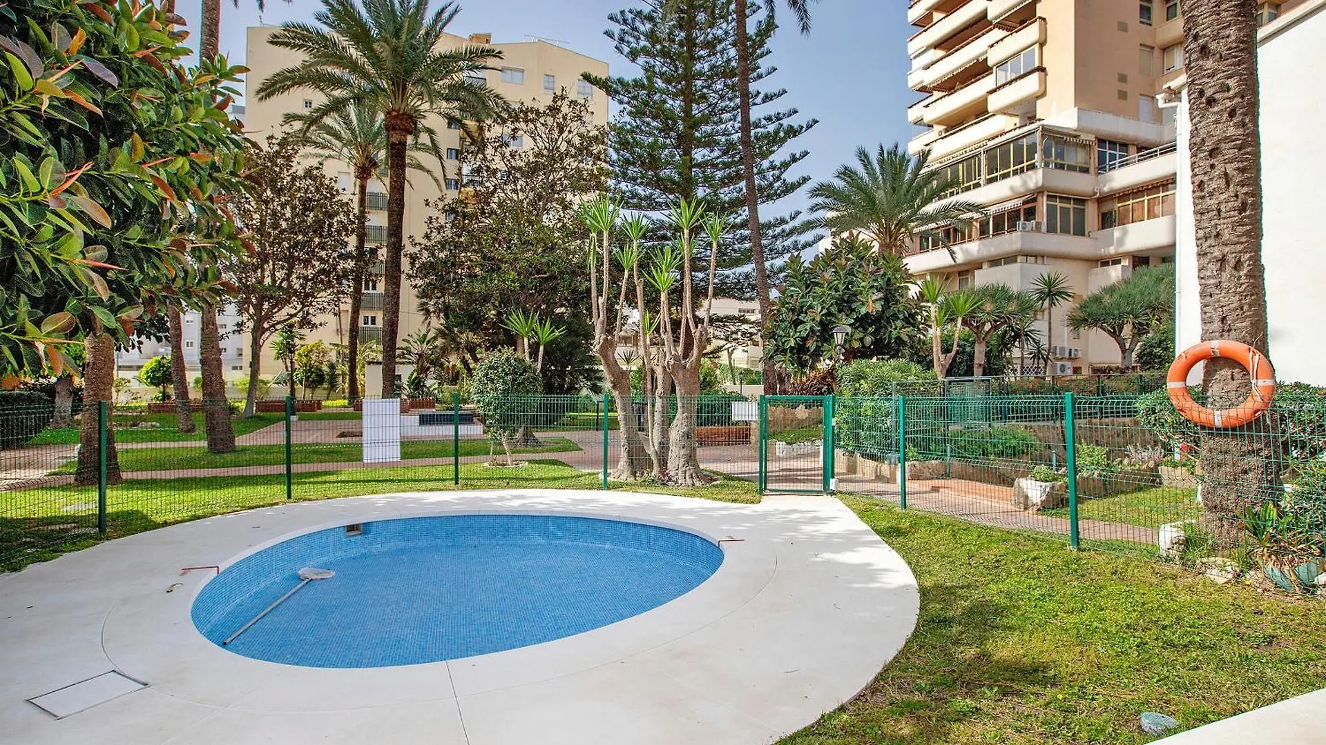 Piso En Carihuela Apartment Torremolinos Spain